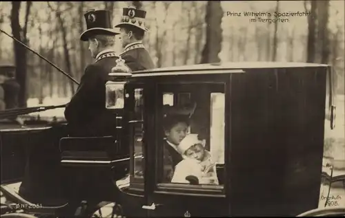 Ak Prinz Wilhelm von Preußen, Spazierfahrt im Tiergarten, Kutsche