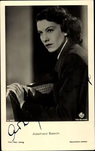 Ak Schauspielerin Adelheid Seeck, Seitenportrait, Autogramm