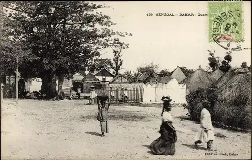 Ak Dakar Senegal, Quartier Indigene, Petite Mosquee, Dorfpartie, kleine Moschee, Anwohner