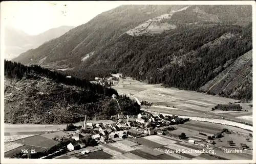 Ak Sachsenburg in Kärnten, Totalansicht