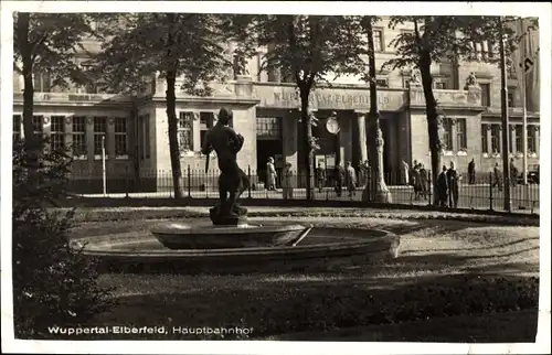 Foto Ak Elberfeld Wuppertal, Partie am Hauptbahnhof