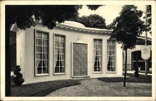 Ak Paris, Internationale Ausstellung 1937, Das Haus einer französischen Familie