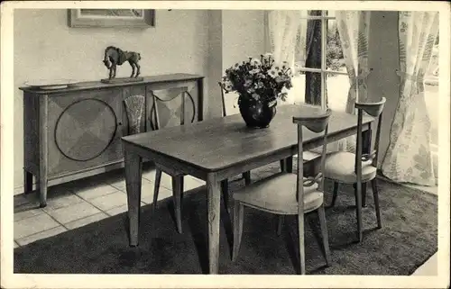 Ak Paris, Internationale Ausstellung 1937, Das Haus einer französischen Familie, Esszimmer
