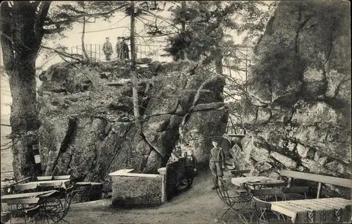 Ak Bad Harzburg am Harz, Wanderer an der Rabenklippe, Gastwirtschaft