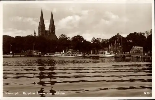 Ak Neuruppin in Brandenburg, Ruppiner See, Klosterkirche