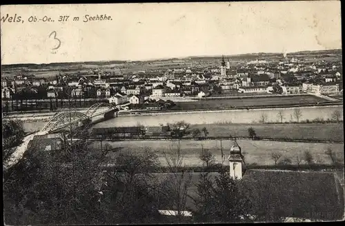 Ak Wels in Oberösterreich, Totalansicht, Brücke