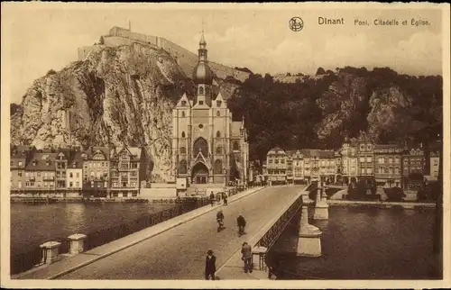 Ak Dinant Wallonien Namur, Brücke, Zitadelle und Kirche