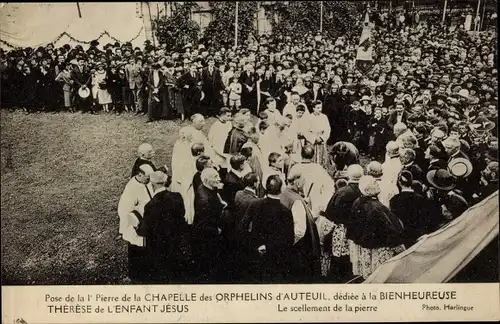 Ak Paris, Grundsteinlegung, Geistliche