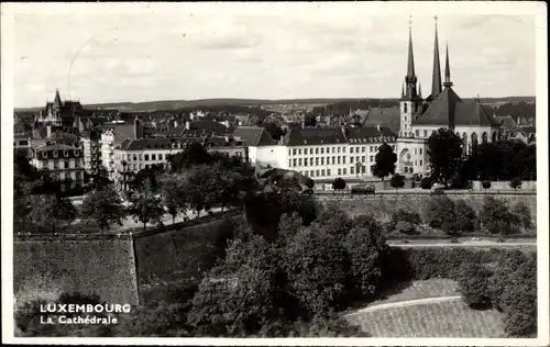 Foto Ak Luxemburg Luxembourg, La Cathedrale