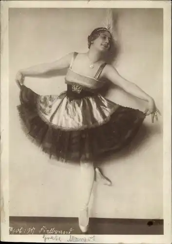 Foto Ak Tänzerin Grete Margot, Portrait, Ballerina