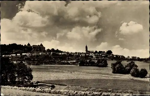 Ak Augustusburg im Erzgebirge, Stadt und Burg von Osten gesehen