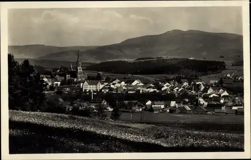 Ak Zwiesel im Bayerischen Wald, Panorama, Kirche, Rachel