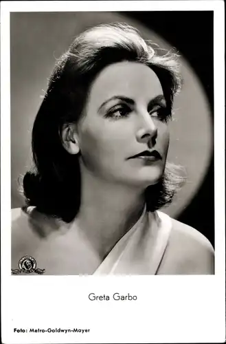 Ak Schauspielerin Greta Garbo, Portrait