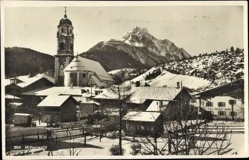 Ak Mittenwald in Oberbayern, Gesamtansicht, Kirche