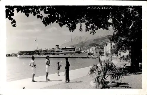 Ak Makarska Kroatien, Promenade, Kreuzfahrtschiff