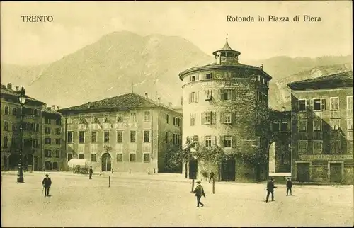 Ak Trento Trient Trentino, Rotonda in Piazza di Fiera