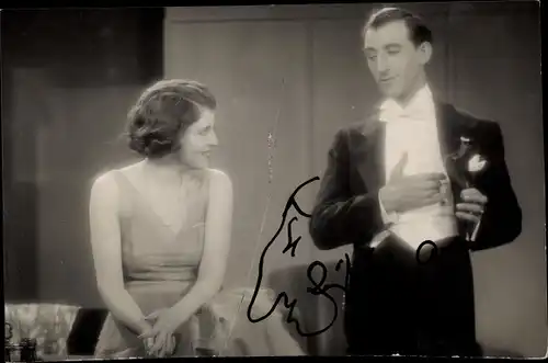 Foto Schauspielerin Jenny Jugo mit Siegfried Arno, Filmszene, Autogramm