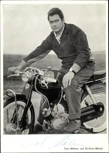 Ak Schauspieler und Maler Carl Möhner, Gritzner Monza Motorrad, Portrait, Autogramm