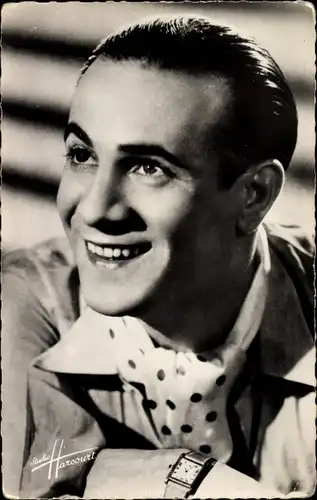 Ak Schauspieler Tino Rossi, Portrait