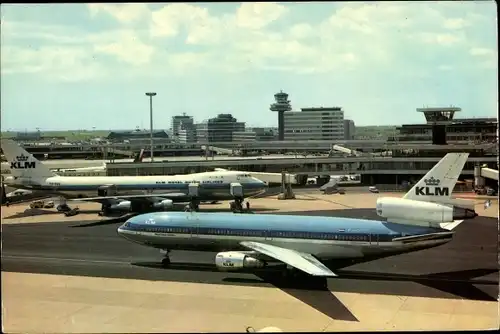 Ak Amsterdam Nordholland Niederlande, International Airport Schiphol, Flugzeug KLM