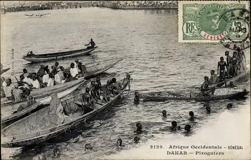 Ak Dakar, Senegal, Piroguiers