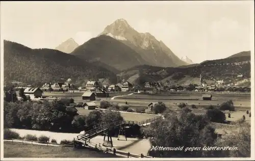 Ak Mittenwald in Oberbayern, Wetterstein, Brücke, Panorama