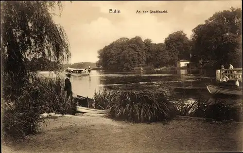 Ak Eutin in Ostholstein, Stadtbucht, Boote