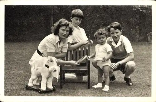 Ak Adel Belgien, Prinzessin Josephine Charlotte, Prinz Alexander Emmanuel, Albert, Spielzeug