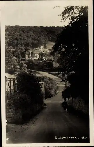 Ak Sheepscombe Gloucestershire, view towards the village