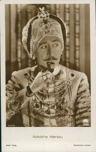 Ak Schauspieler Adolphe Menjou, Portrait, Filmkostüm