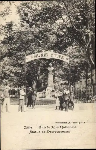 Ak Lille Nord, Statue von Desrousseaux, Rue Nationale