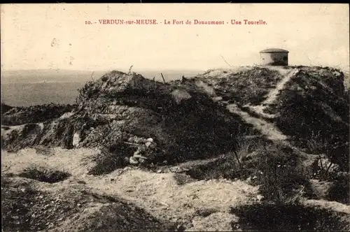 Ak Douaumont Lothringen Meuse, Schlachtfeld Verdun, Festung, Geschützturm