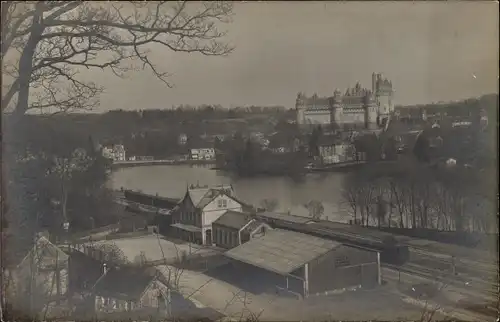 Foto Ak Pierrefonds Oise, Teilansicht, Schloss