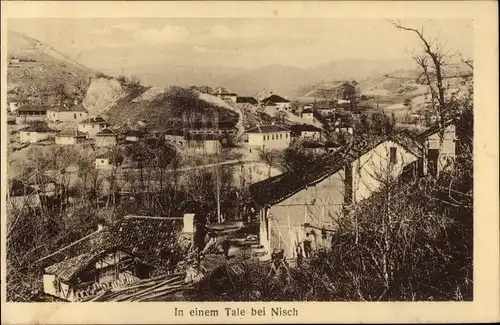 Ak Nisch Serbien, Dorf in einem Tal