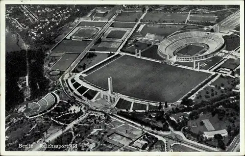 Ak Berlin Charlottenburg Westend, Fliegeraufnahme vom Reichssportfeld, Stadion