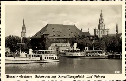 Ak Konstanz Bodensee, Hafen mit Konziliumsgebäude und Münster, Schiff Hegau, Schiff Meersburg