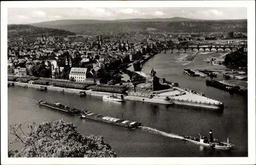 Ak Koblenz am Rhein, Deutsches Eck, Schleppzug, Denkmal