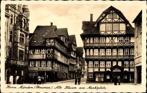 Ak Hann. Münden, Alte Häuser am Marktplatz, Buchhandlung