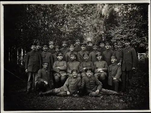 Foto Deutsche Soldaten in Uniformen, Gruppenaufnahme, I WK