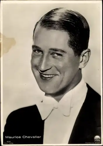 Ak Schauspieler und Sänger Maurice Chevalier, Portrait