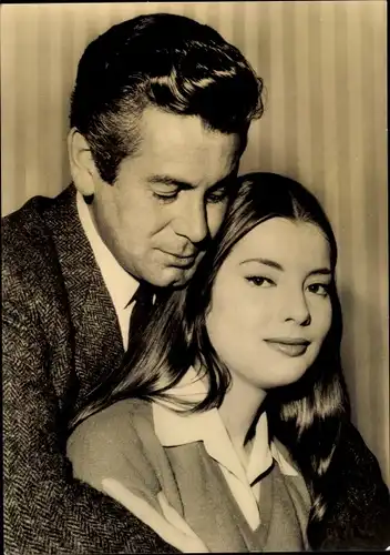 Ak Schauspielerin Jacqueline Sassard, Schauspieler Jose Suarez, Der Richter