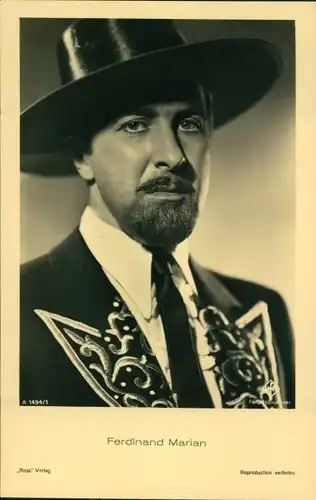 Ak Schauspieler Ferdinand Marian, Filmkostüm, Portrait