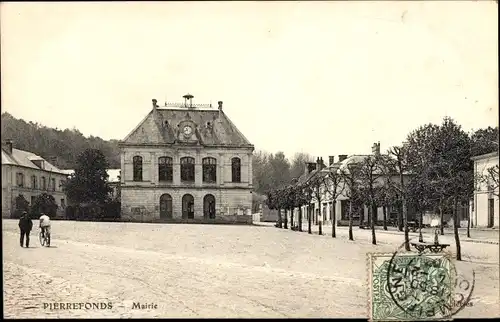 Ak Pierrefonds Oise, Rathaus