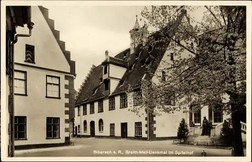 Ak Biberach an der Riß in Oberschwaben, Braith-Mall-Denkmal im Spitalhof