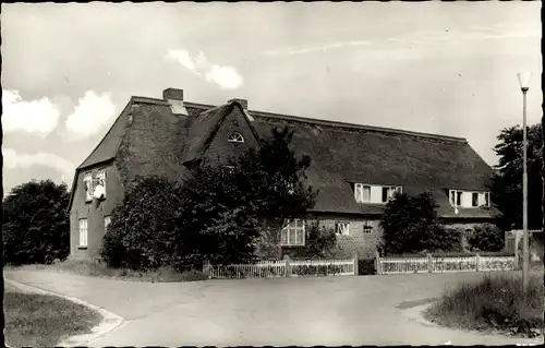 Ak Großdunsum auf Föhr Nordfriesland, Haus Quedens