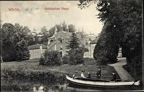 Ak Oranienbaum Wörlitz in Anhalt, Gotisches Haus, Boot