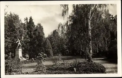 Ak Saarbrücken im Saarland, Ehrental, Denkmal