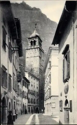 Ak Riva del Garda, Straßenmotiv