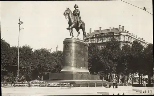 Foto Ak Riga Lettland, Peterdenkmal