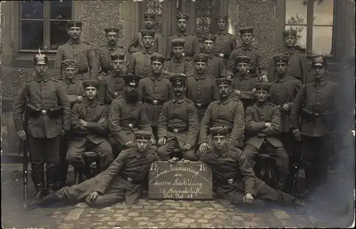 Foto Ak Infanterie Regiment 68, Soldaten, Gruppenfoto